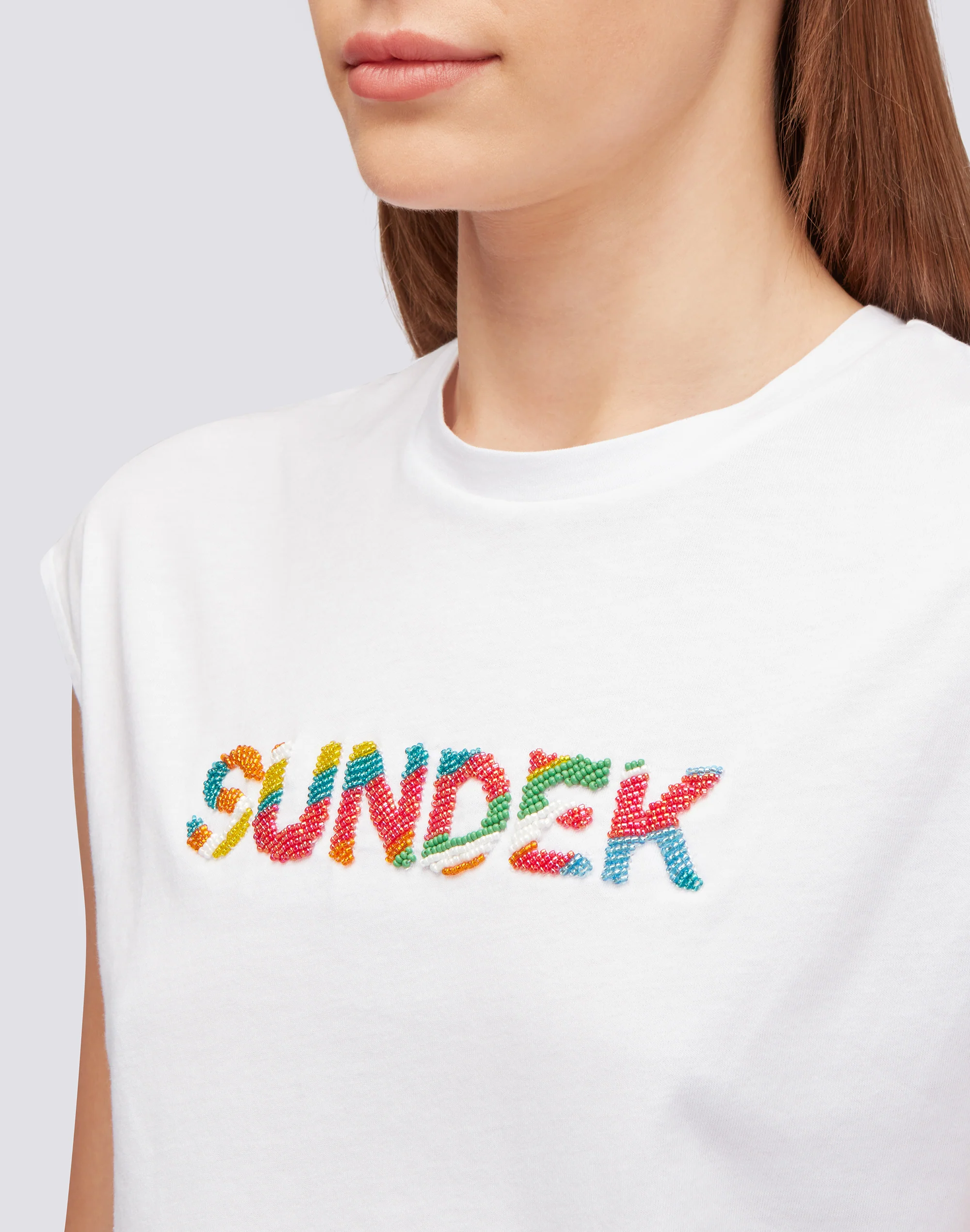 T-SHIRT SMANICATA CON RICAMO - Image 4